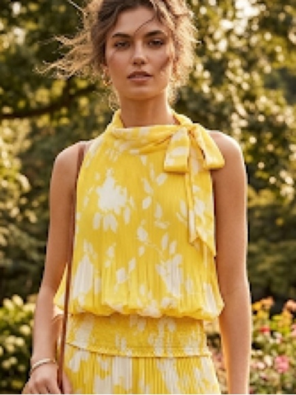 Gracia Yellow and White Floral Tie-Neck Pleated Top L